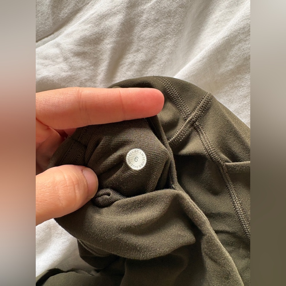 Lululemon Leggings - Picture 6 of 7
